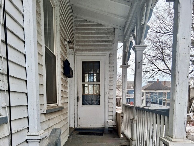 Photo - Updated 2 Bedroom Apartment FOR RENT in Bridgeton NJ $1350 Unit #1