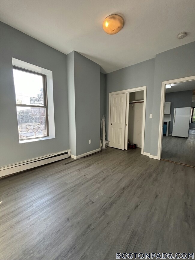 3150 Washington St Unit 2