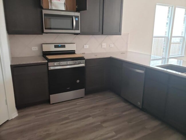 Photo - 1824 Stinnett Dr