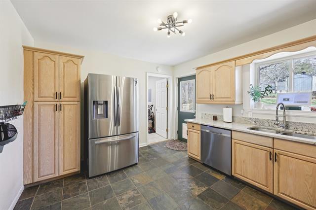 Photo - 1507 Briarwood Blvd