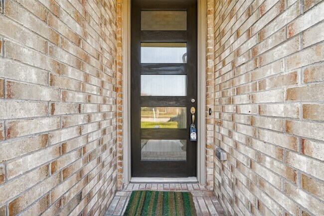 Photo - 1527 Munson Valley Rd