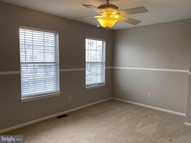 Photo - 9 Revere Pl