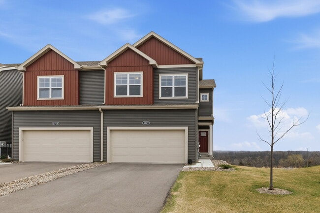 Building Photo - 6719 Bluestem Way