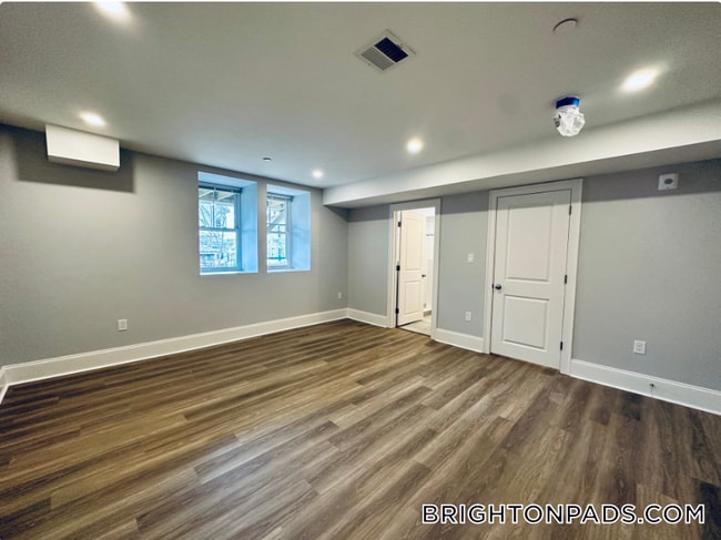 Photo - 100 Brooks St Unidad 1