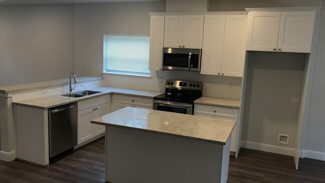 Photo - 8218 Parker Rd Unidad A