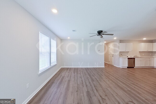 Photo - 52 Cottage Grove Dr