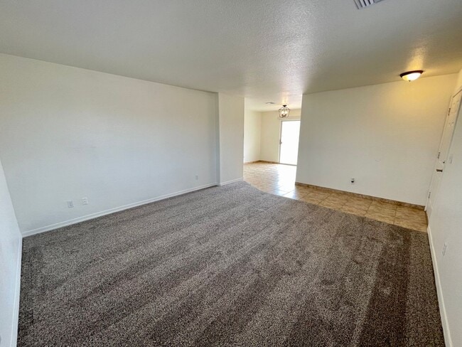 Photo - Nice 2 Bedroom 1 Bath Home! *HOME IS CURRENTLY OCCUPIED, PLEASE DO NOT DISTURB THE TENANTS*