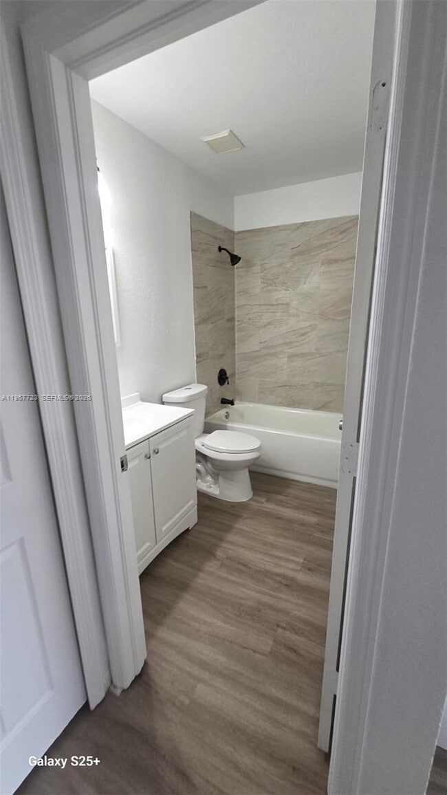 Photo - 840 SW 6th Pl