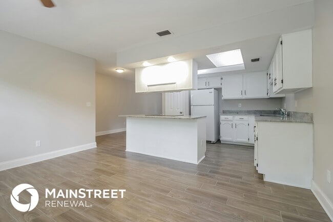 Photo - 44 Plover Ave