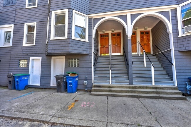 Photo - 80 Heath St Apartment Unit 80