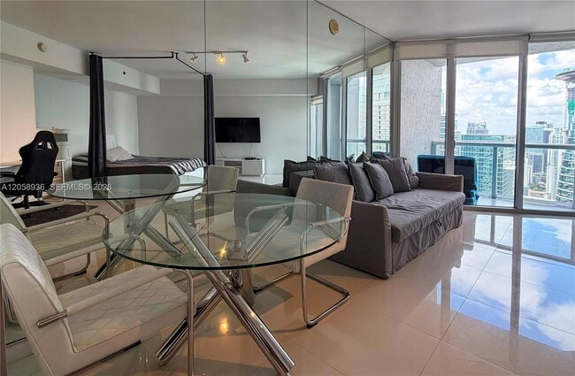 Photo - 475 Brickell Ave Unit 5008