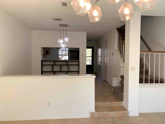 Photo - 11901 Swearingen Dr