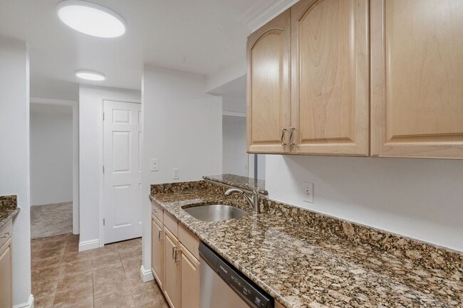 Photo - 800 N Pearl St Unidad 709