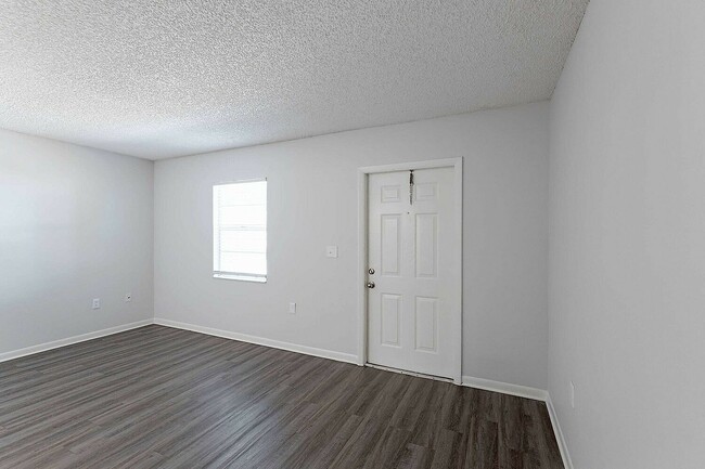 APT3_4967_Web_Final - Topaz Retreat