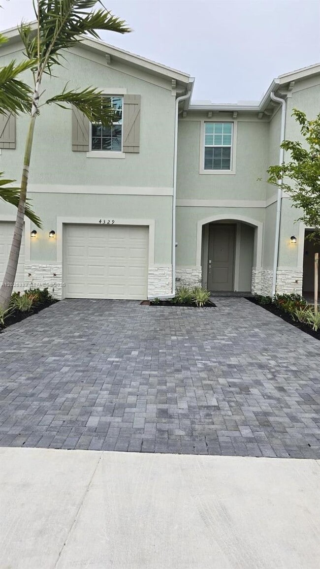 Photo - 4329 Pond Lily Ln