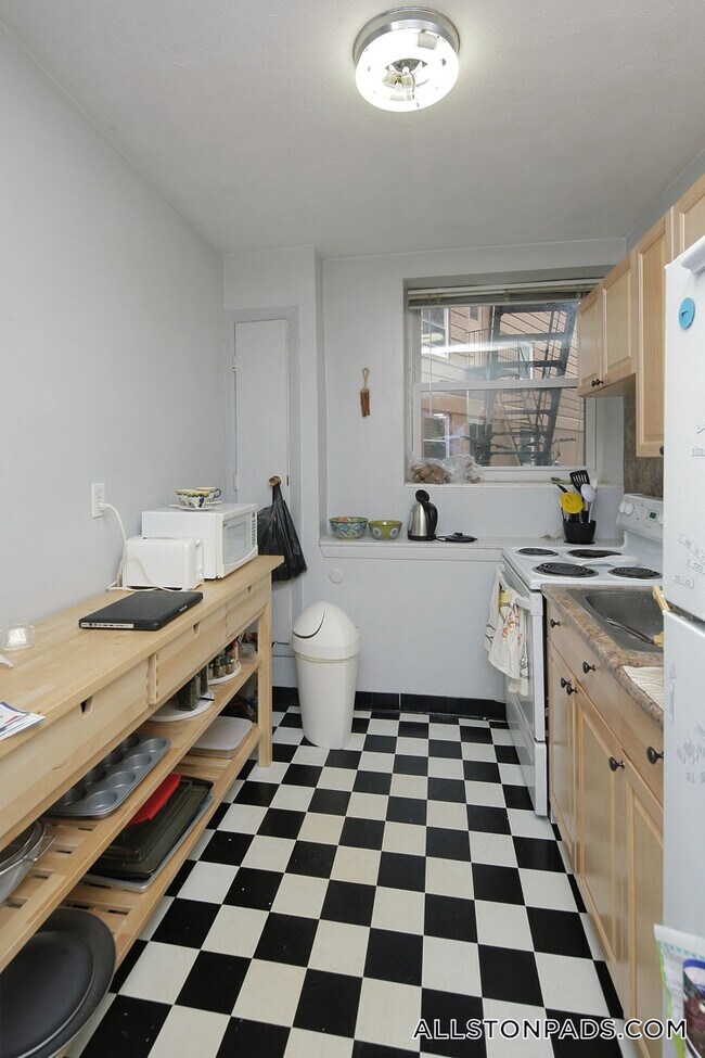 20 Armington St Unit 21