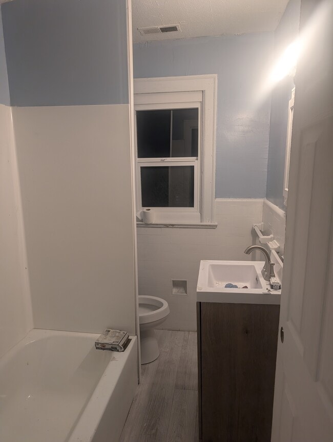 Photo - 15829 Evanston St Unit 2