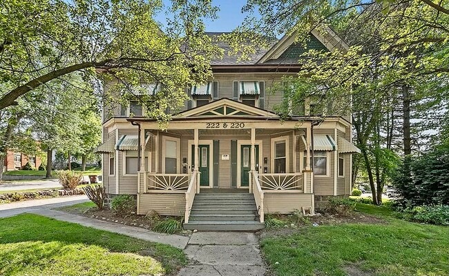 Photo - 220 N Dexter St Unit 220.5