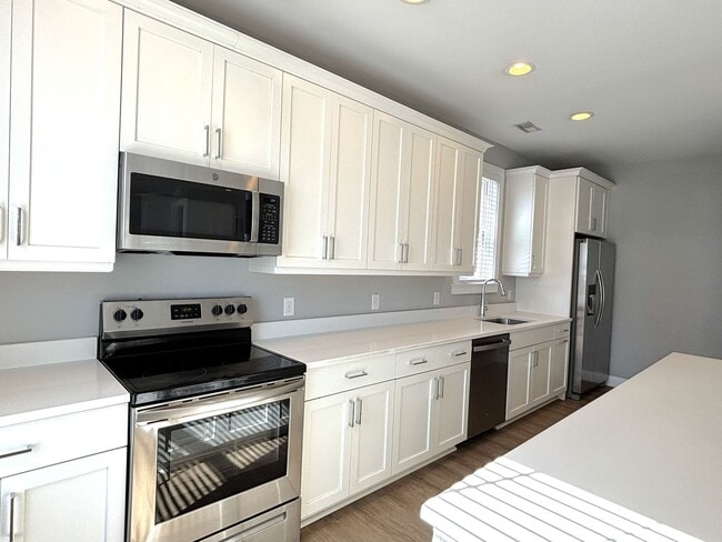 Photo - 9 Hanover St