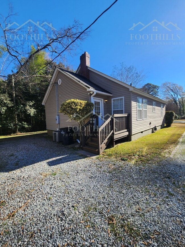 Photo - 709 E Calhoun St