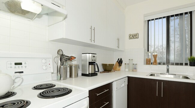 Photo - Pleasant Manor Unit 00101