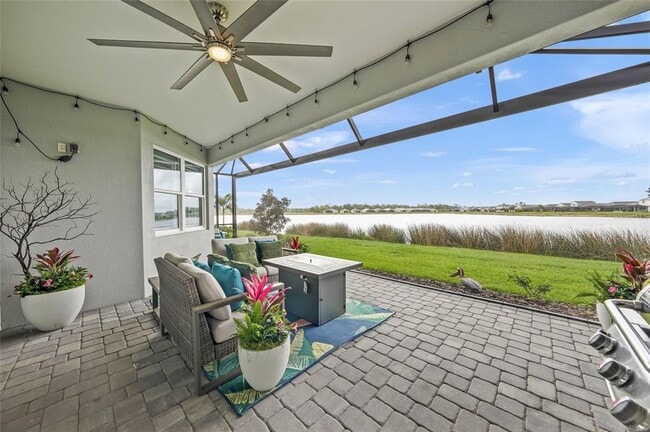 Photo - 997 Crosswind Ave