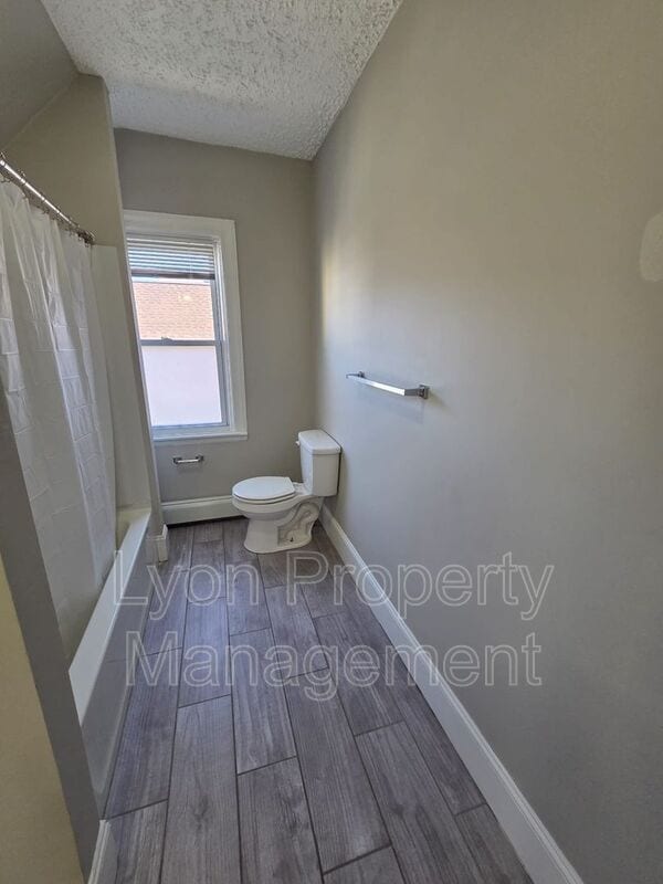 Photo - 15 Woodbine St Unidad 3