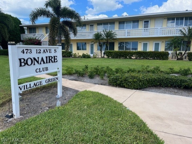 Building Photo - 473 12th Ave S Unit B2