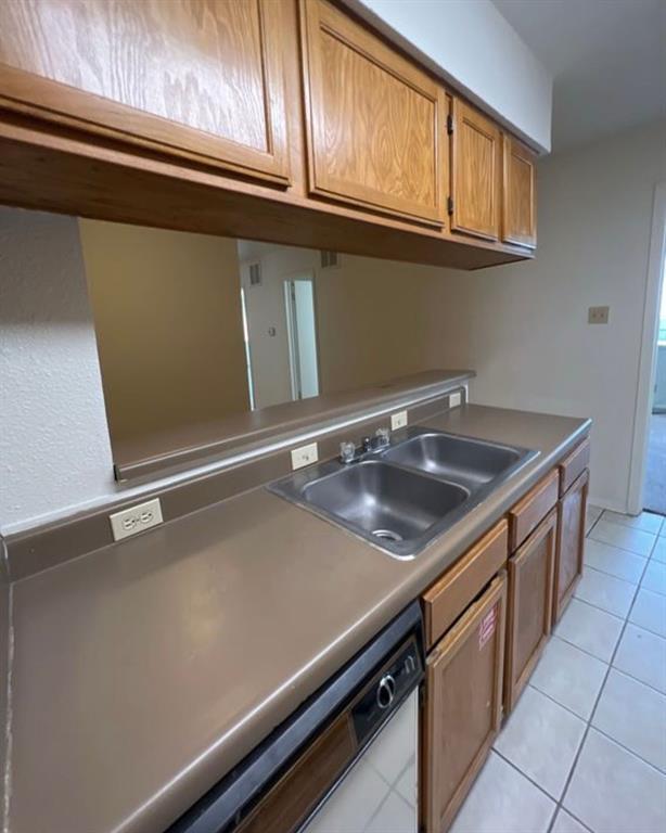 Photo - 3115 Helms St Unit 111
