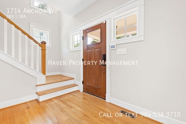 Photo - 1714 Anchor Wy