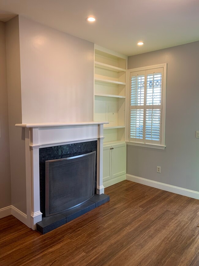 Built-in bookcase. - 2241 12th Plz NW
