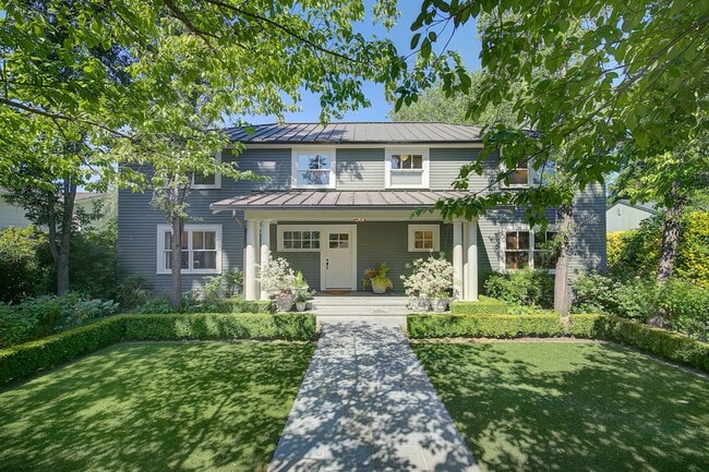 Photo - 5Bd/3.5Ba Medina House