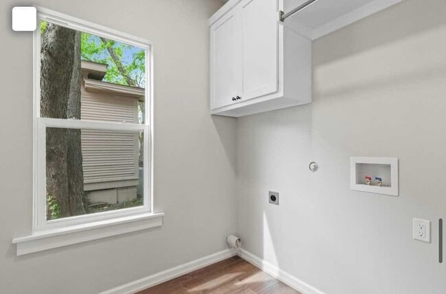 Photo - 423 S Wyandotte Ave