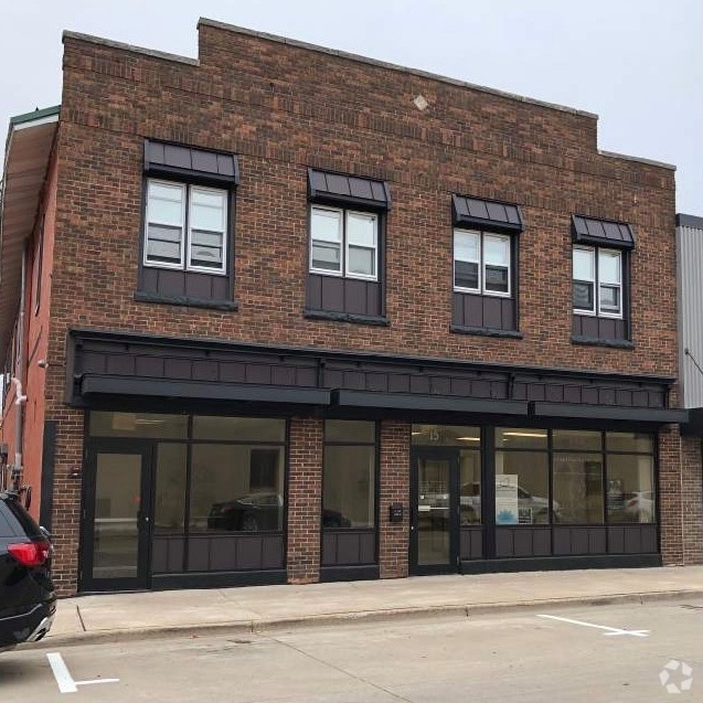 Building Photo - 15 W Marshall St Unit 102 Rental