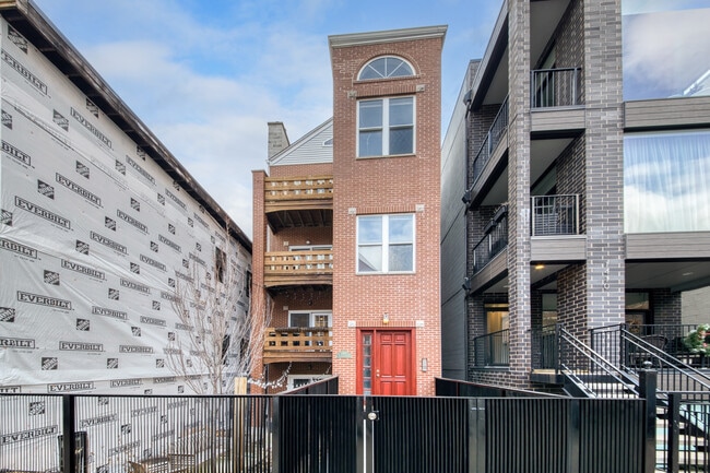 Building Photo - 1406 N Greenview Ave Unit 3