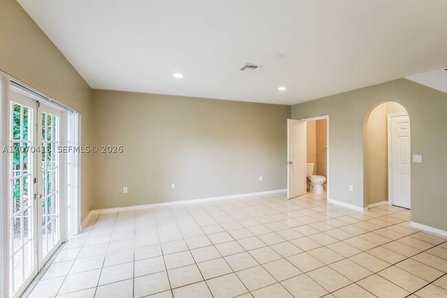Photo - 7712 Highlands Cir