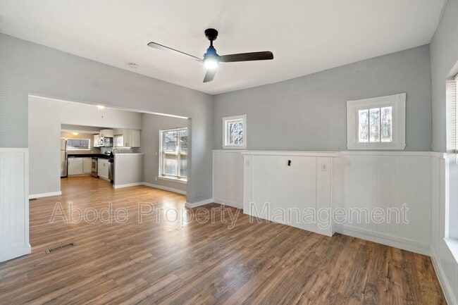 Building Photo - 126 S Lincoln Ave