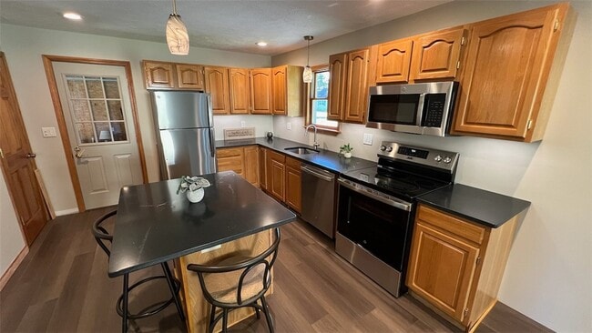 Photo - 438 Ritchey Blvd