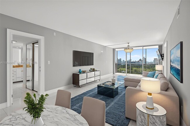 Photo - 20379 W Country Club Dr Unidad 2234