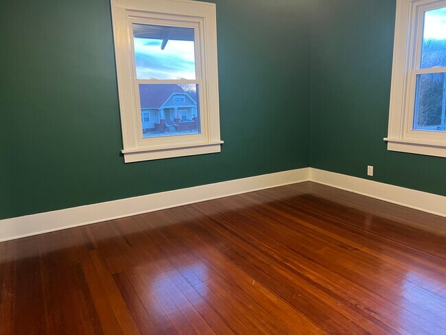 Photo - 405 Trenton St