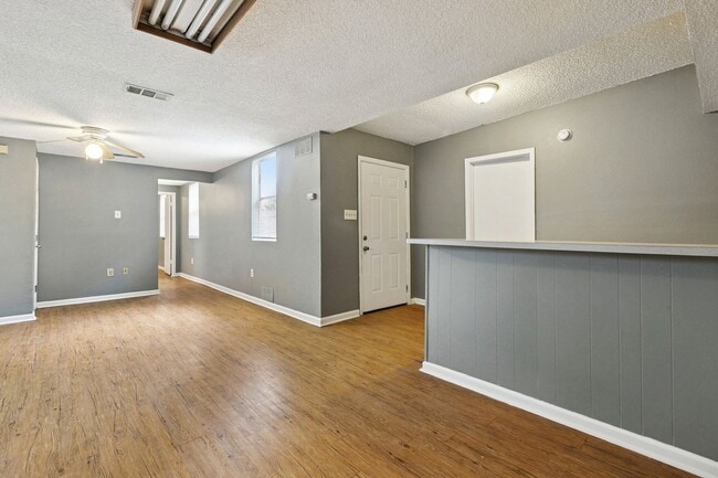 Photo - 416 Evelina St