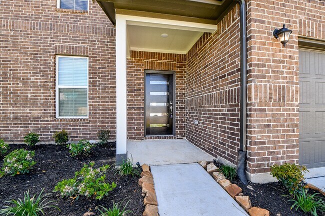 Photo - 23303 Happy Mdw Ln