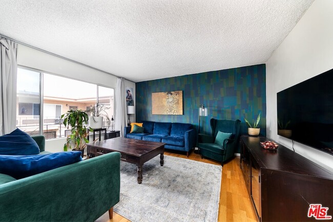Photo - 5232 Corteen Pl Unit 25