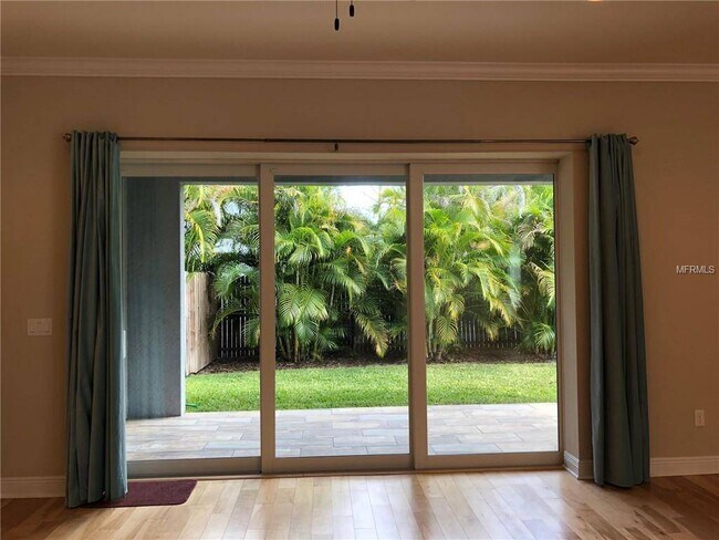 606 S Lincoln Ave Unit 3