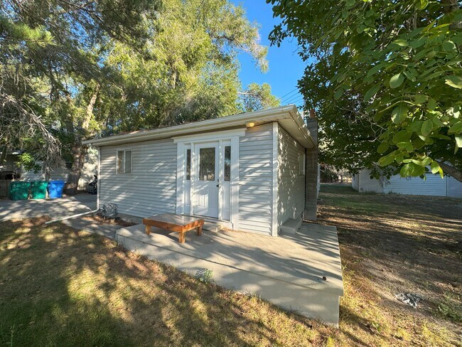 1758 Myers Ln
