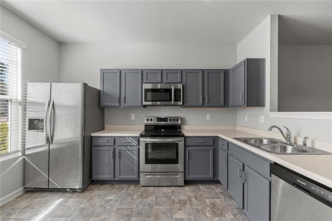 Photo - 2505 Piering Dr