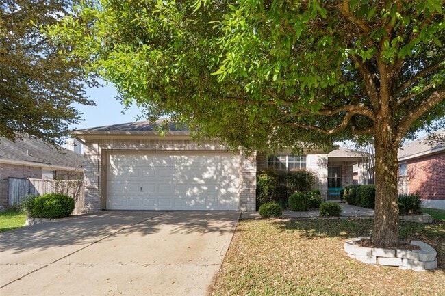 Photo - 4423 Meadowside Ln