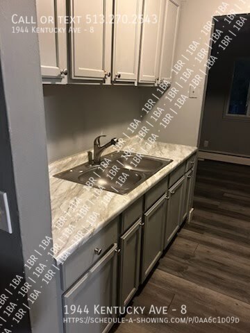 Building Photo - 1944 Kentucky Ave Unit 8