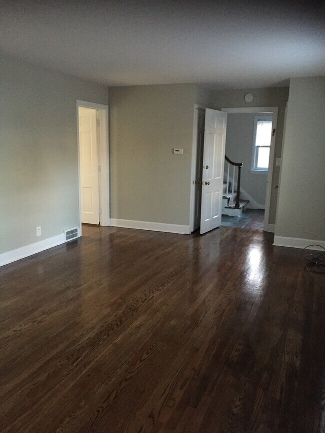 Photo - R980 - HENRIETTA Unit 982