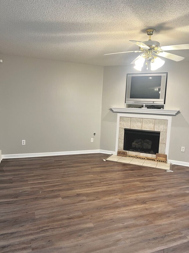 Photo - Nice 3 bedroom 2 bath home located in Sunset Trace